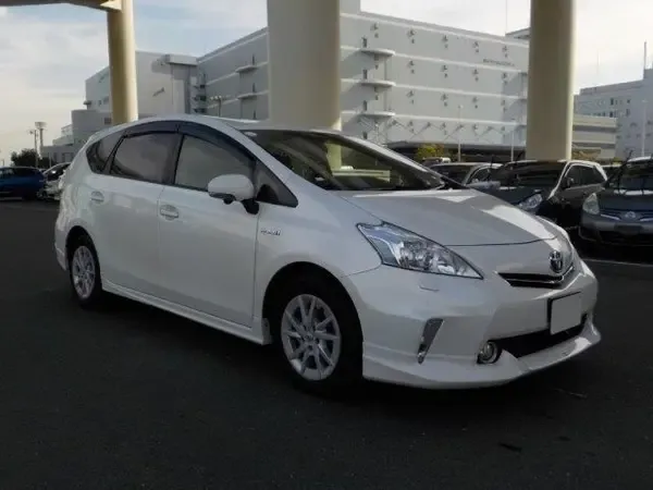 2020-Toyota-Prius-Hybrid-for-Sale-–-Reliable-Japanese-Hatchback-Exported-to-the